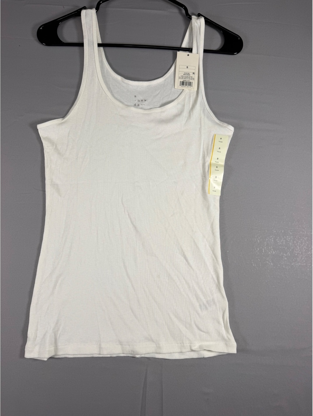 A New Day Women’s Ribbed Scoop Neck Tank Top White Size Small
